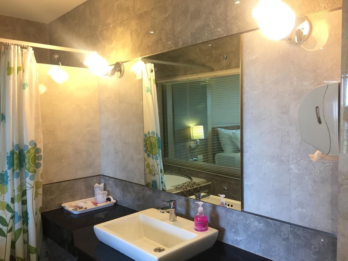 Kitlada 3*